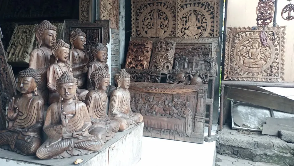Sandiyasa Collection